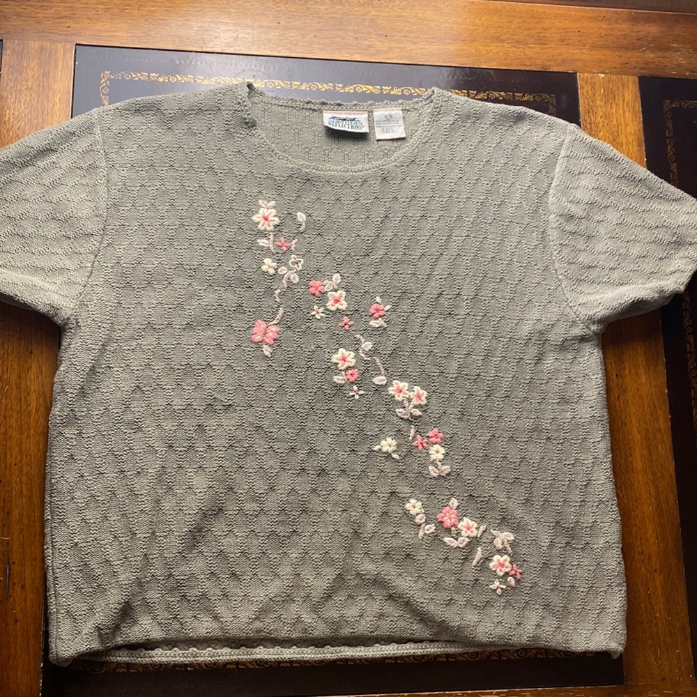 100% cotton knit tee with floral embroidery (P2P 23)